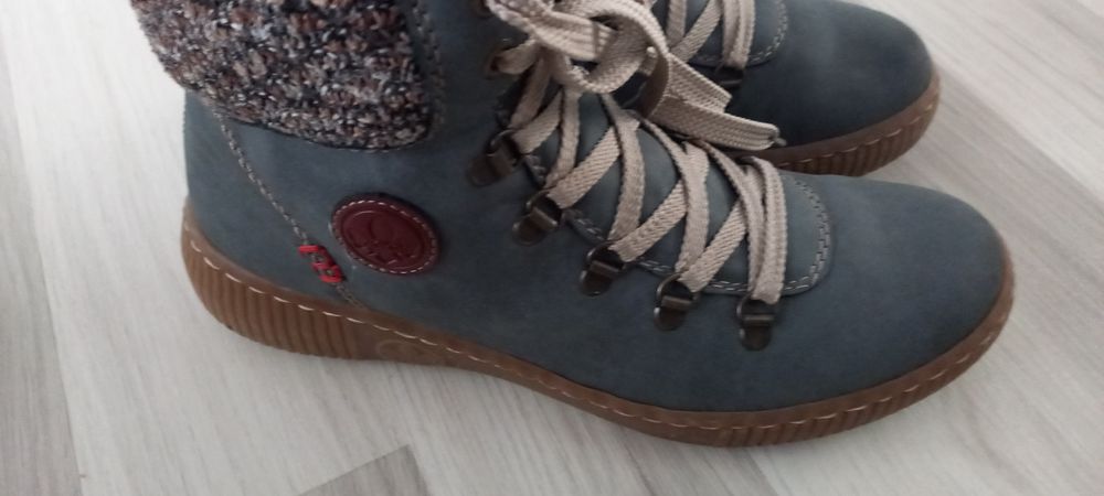 Botki damskie ocieplane Riekier