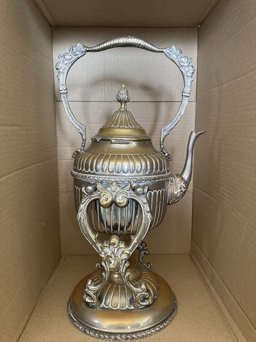 Chaleira antiga casquinha