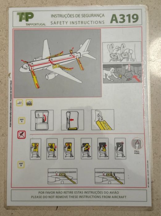 TAP Air Portugal Airbus A319 Safety Card
