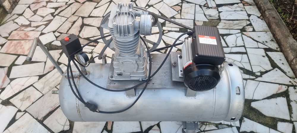 Compressores monofásicos de 150L com motores novos de 3cv