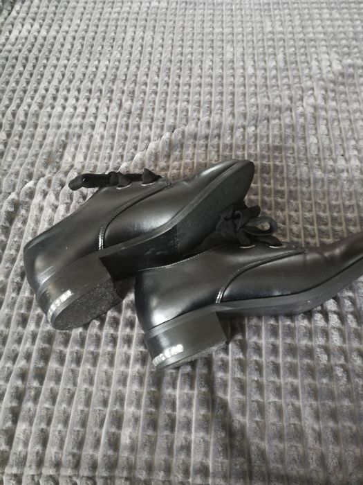 Buty damskie /młodzieżowe rozm 38 Jenny Feiry