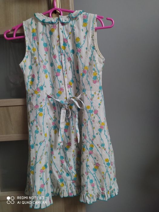 Sukienka w kwiatuszki