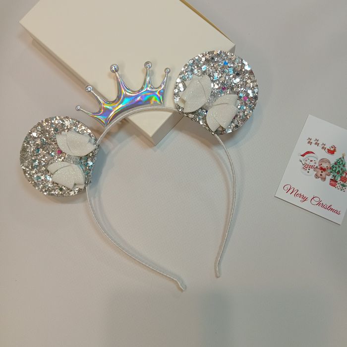 Зимові вушка. Новорічні обручі. Обруч з ягідками