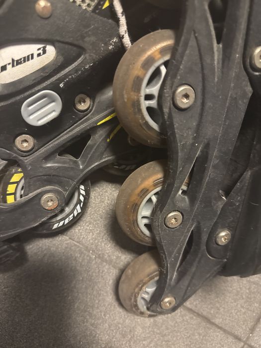 Patins em linha usados em bom estado 37-40