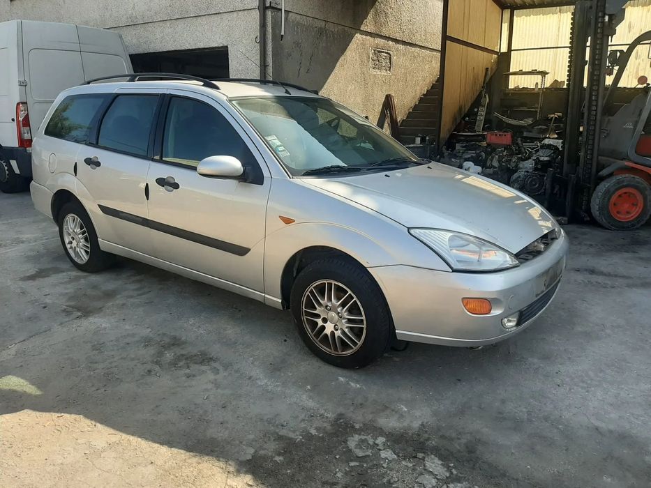 Ford Focus SW para peças