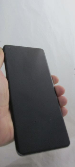 Xiaomi mi 11 8/256 Не включается,на зарядку не реагирует,или запчастям