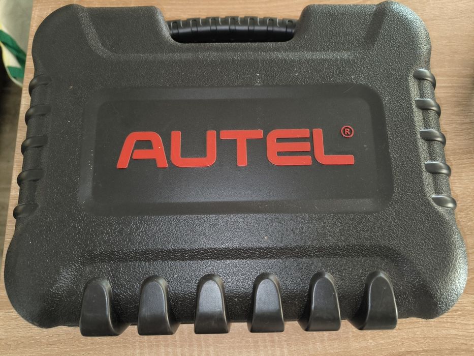 Autel Maquina de Diagnóstico ainda com garantia.