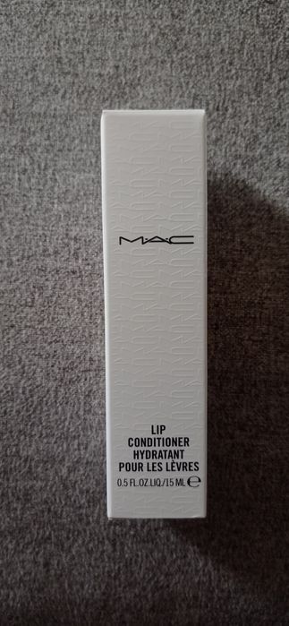 Balsam do ust MAC 15ml pełnowymiarowy
