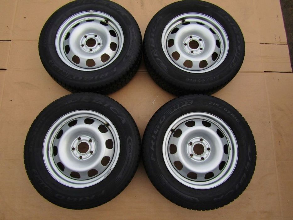 4x Felgi Koła 16 Dacia Duster OE I II / 6,5j 5x114,3 ET50 Opony 215/65