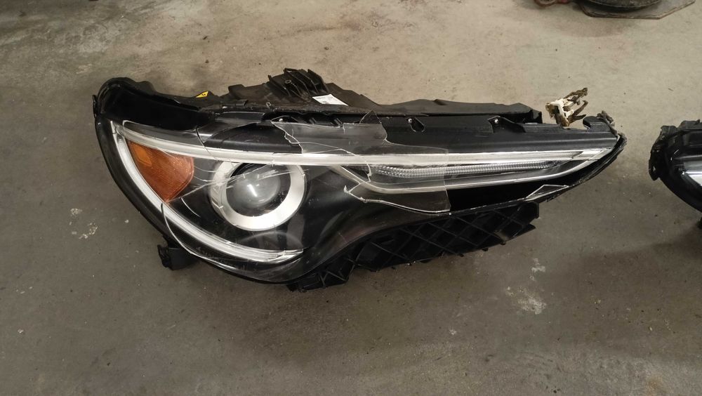 Alfa Romeo Stelvio lampy przód