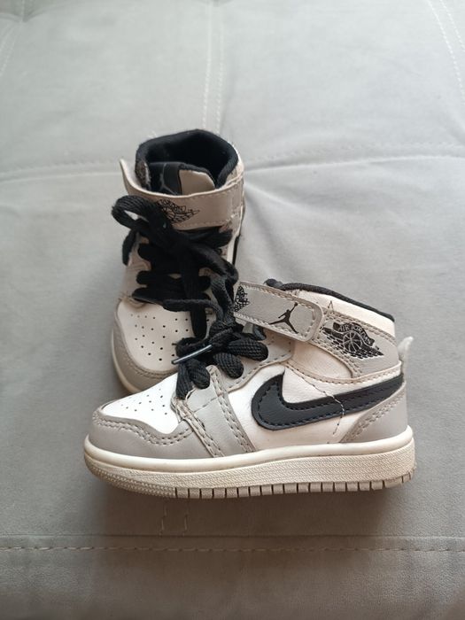Кроссовки Nike детские