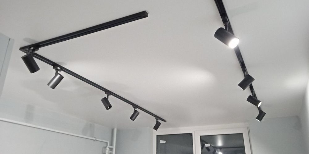 Натяжні стелі Зубра | Монтаж