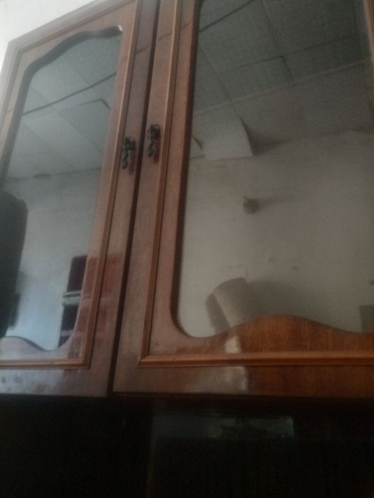 Шкаф и тумбы недорого.