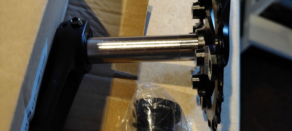 Korby rowerowe kpl.32s ,sztywna oś 24mm.