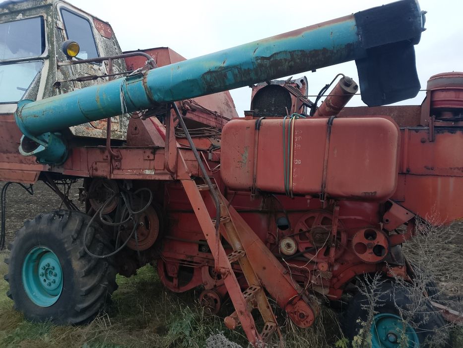 Комбайн нива СК-5