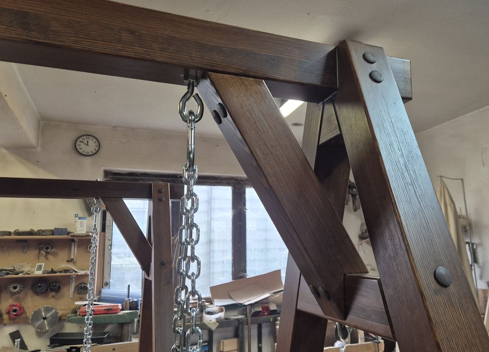 Sprzedam huśtawke ogrodową.