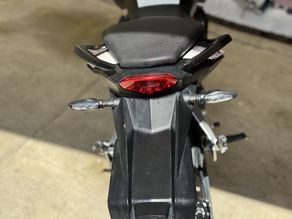 Мотоцикл KTM Duke 390