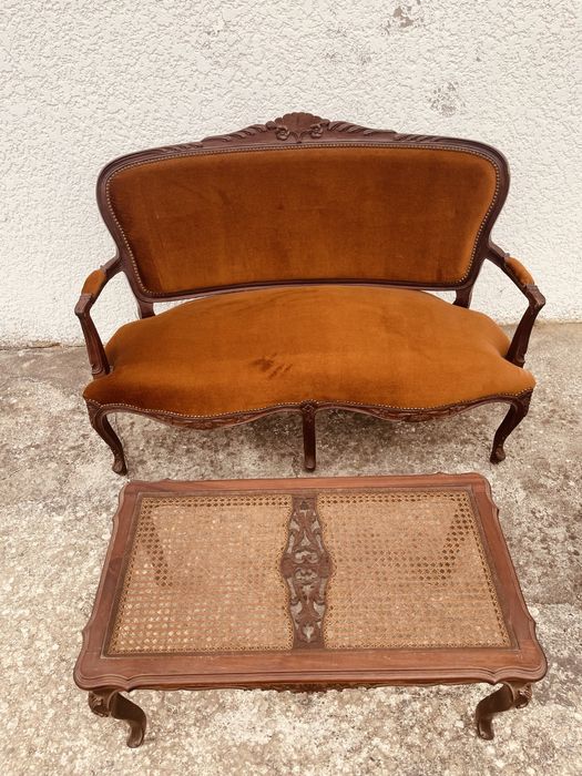 Cadeirão, Poltronas e mesas de Centro Luís XV