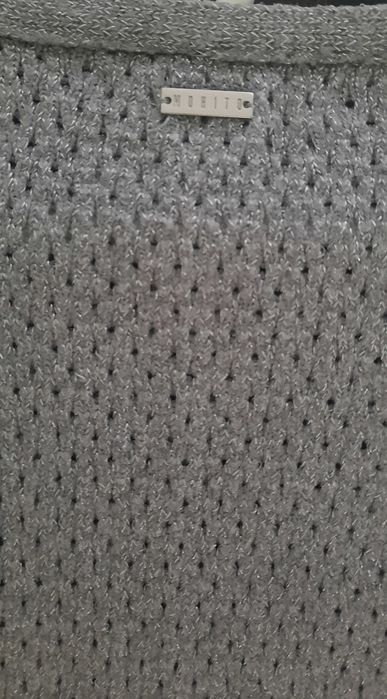 Sweter damski szary