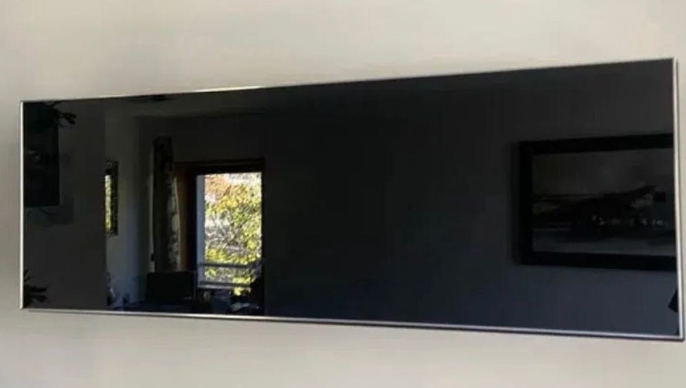 Móvel Sala para TV -Módulo superior suspenso e módulo inferior