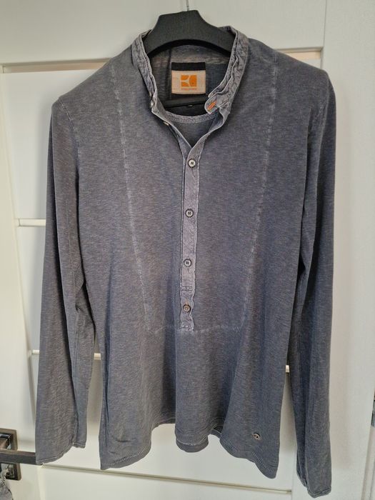 Piękna lekka bluza Hugo Boss