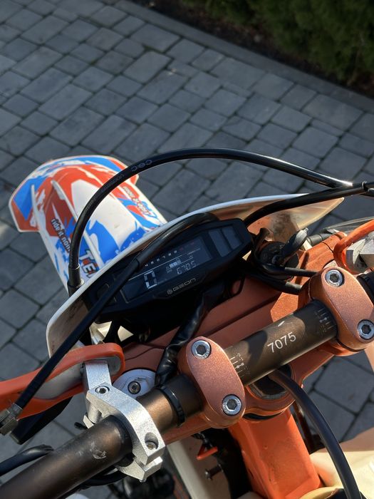 Мотоцикл GEON TERRAX 250