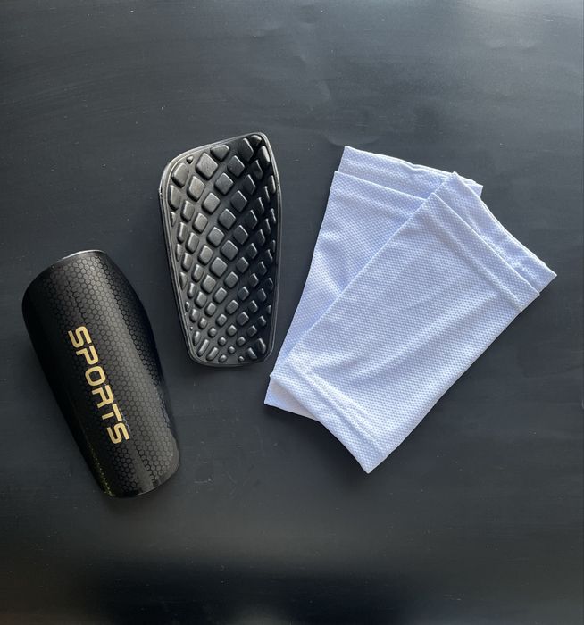 Комплект 2в1 футбольні щитки з тримачами футбольные щитки захист