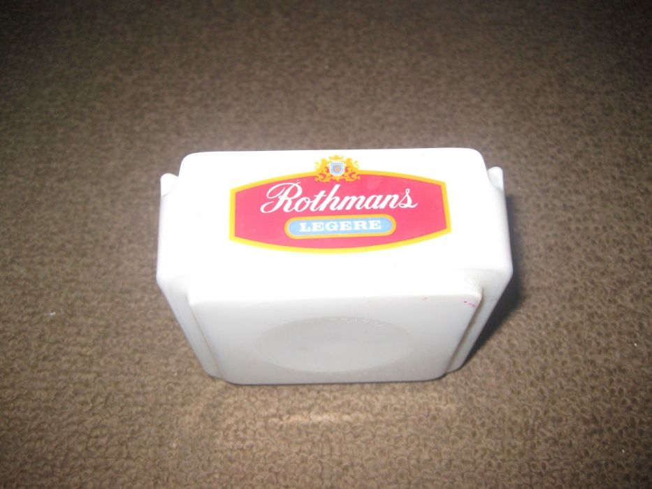 Cinzeiro Colecionável da Rothmans/Impecável!