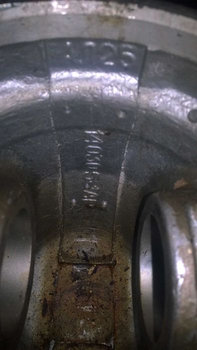 Поршень трактор КАМАЗ КАМАЗ-740 Поршень ваговий Алюміній