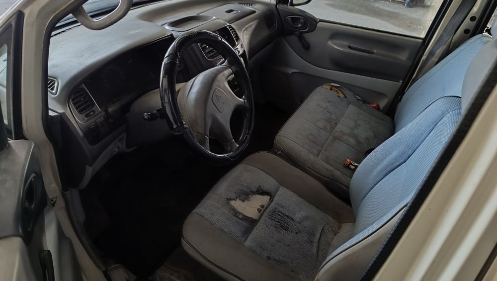 Carrinha Mitsubishi 9 lugares