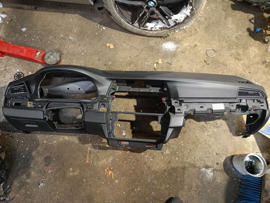 BMW F10 f11 deska rozdzielcza kokpit