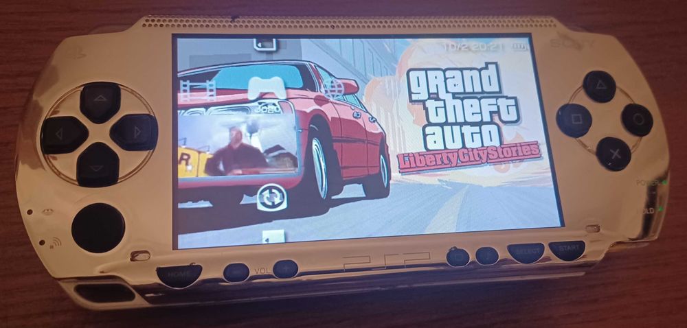 PSP 1004 Desbloqueada + Capa de Proteção