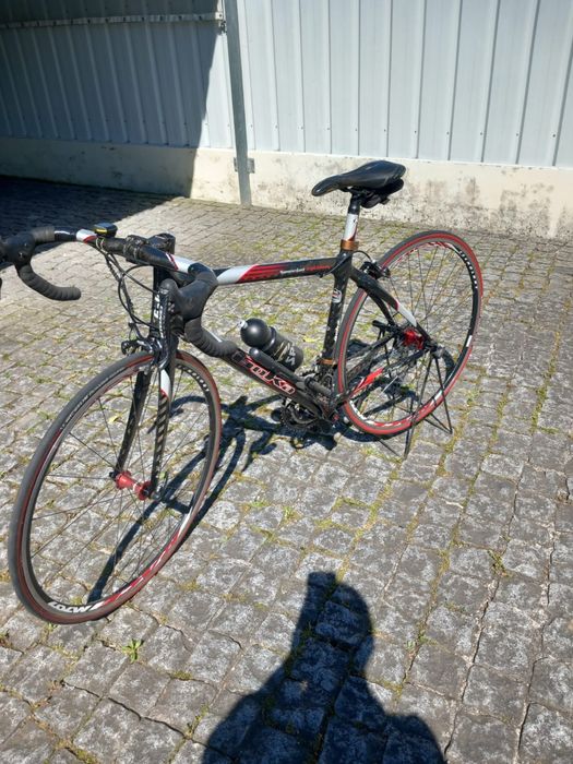 Bicicleta de estrada Goka