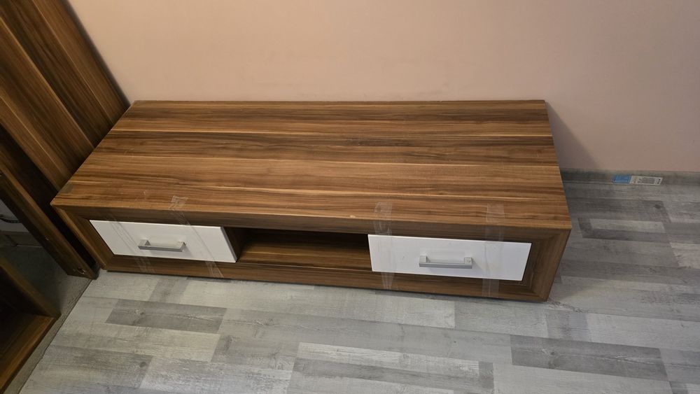 Sprzedam komplet solidnych mebli