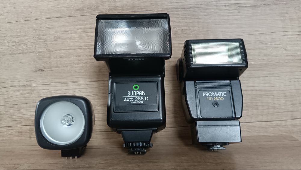 Фотоспалахи Sunpak Auto 266D, Promatic FTD 2500