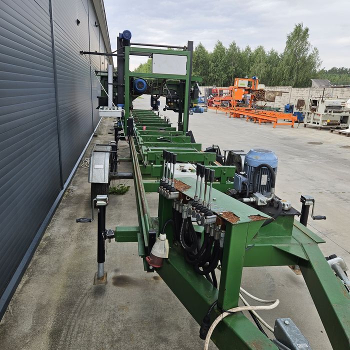 Trak taśmowy mobilny z hydrauliką  Boldrew