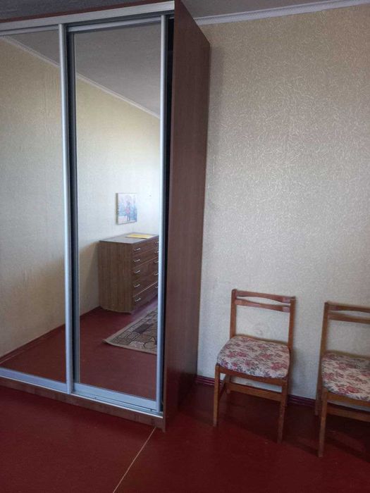 Здається 2к. м. Студентська, з меблями і технікою, 5000+світло