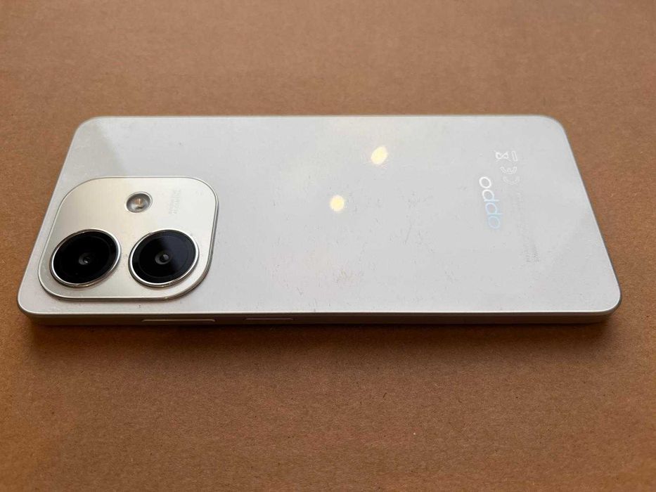 Smartfon Oppo A40m Starlight White 8GB/256GB