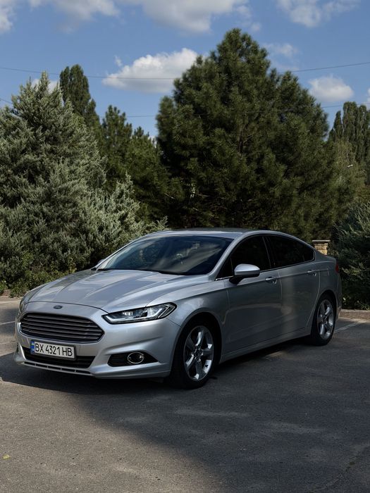 Продам свій Ford Fusion