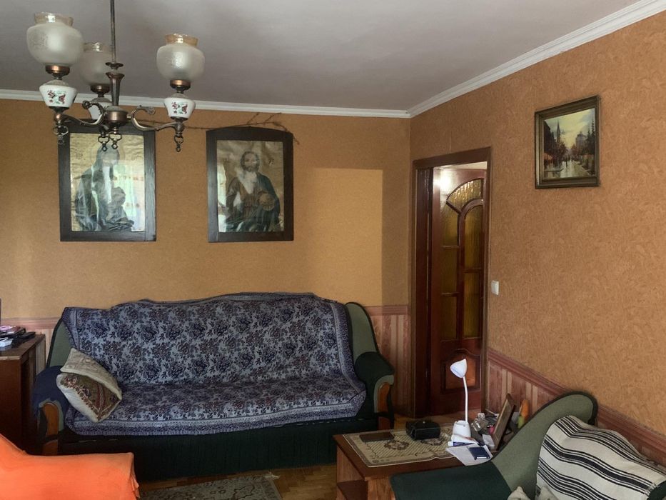 Продаж 4 кімн. Чортків (смт. Заводське )Власник