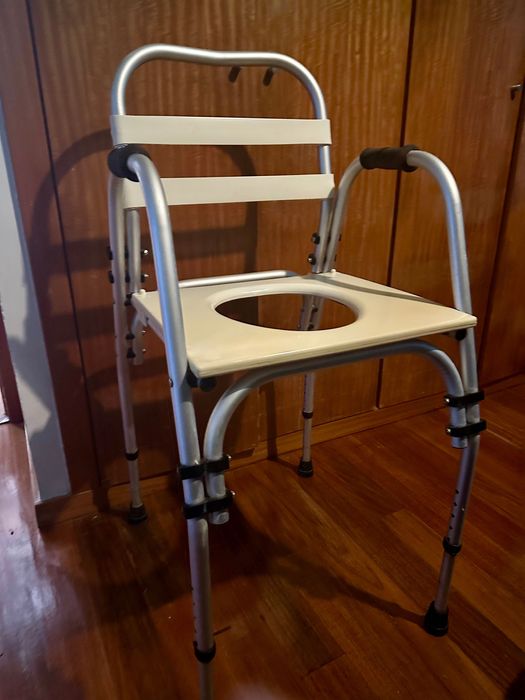 Cadeira casa de banho