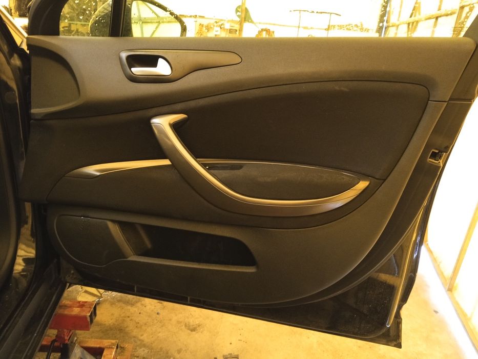 Boczek drzwi prawy przód citroen C5 x7 III