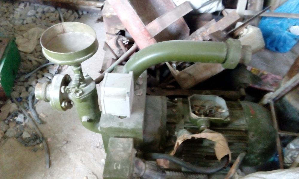 Продаєтся судовий насос