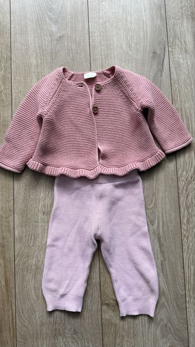 Речі для дівчинки 6-9 міс/ кофтинки/пінетки