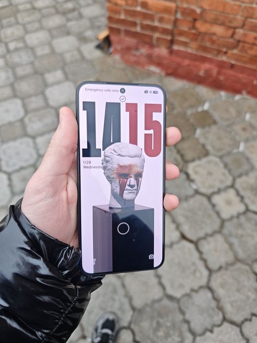 Xiaomi 15 12/256 98% АКБ ИДЕЛАЬНОЕ СОСТОЯНИЕ. Обмен/продажа