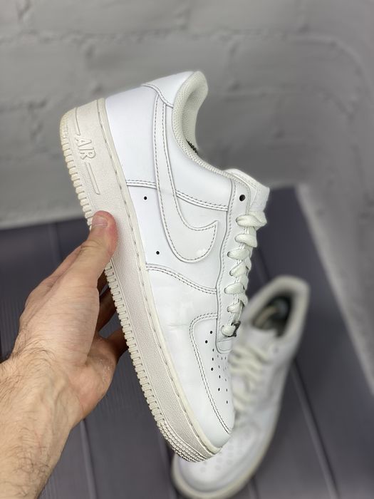Чоловічі шкіряні кросівки Nike Air Force 1 40.5p 26cm