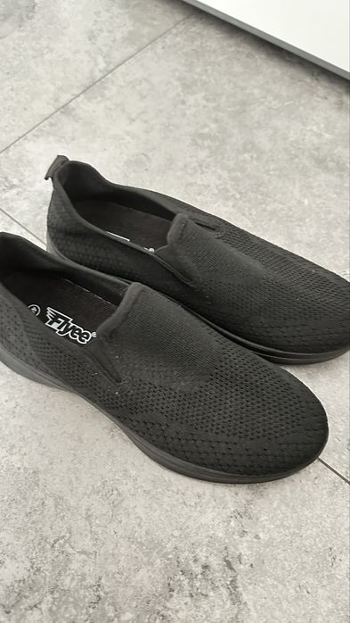 Buty wsuwane rozmiar 40
