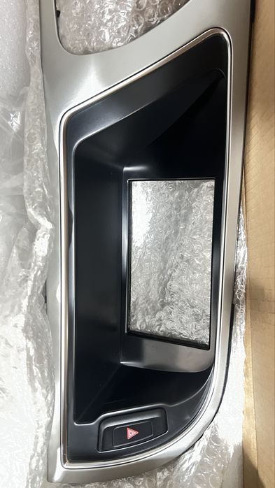 Display Rádio Audi A5 8T