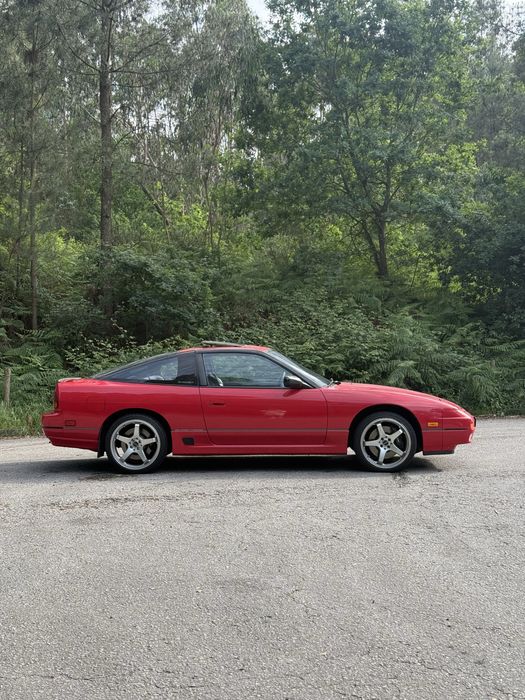 Nissan S13 240SX