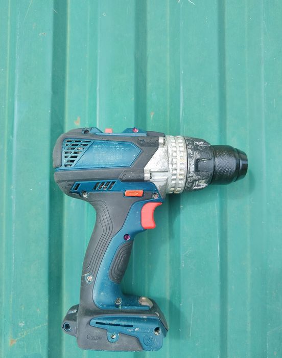 Шуруповерт Bosch gsr 18v-110c